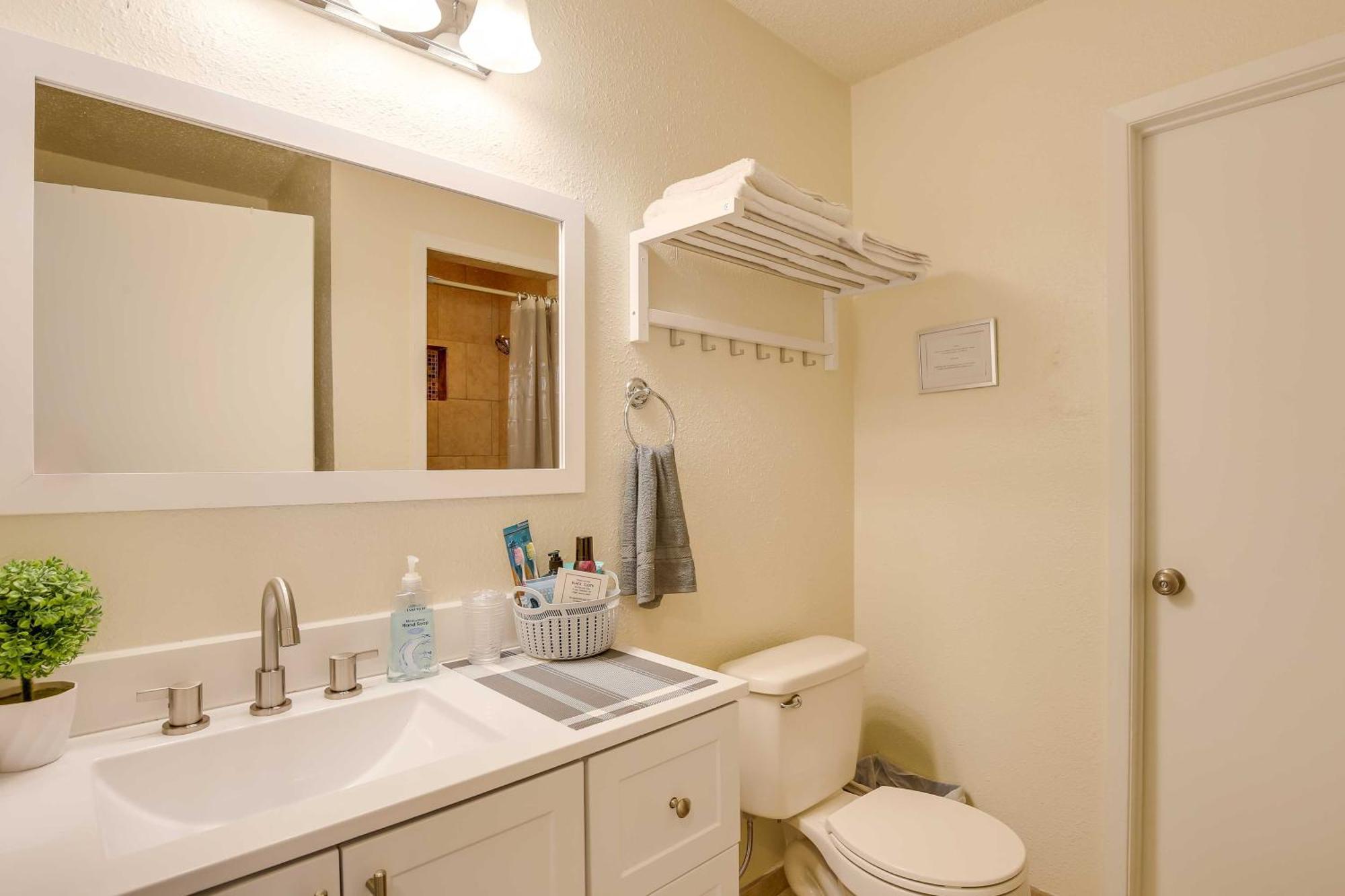 Sunny San Antonio Home With Backyard And Patio! Ngoại thất bức ảnh